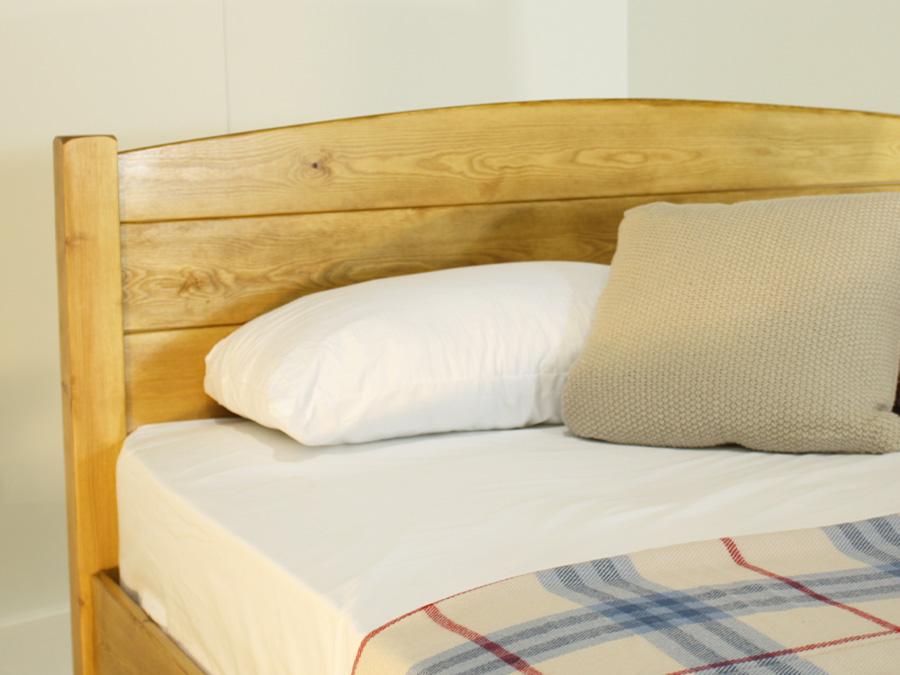 traditional country bed headboard