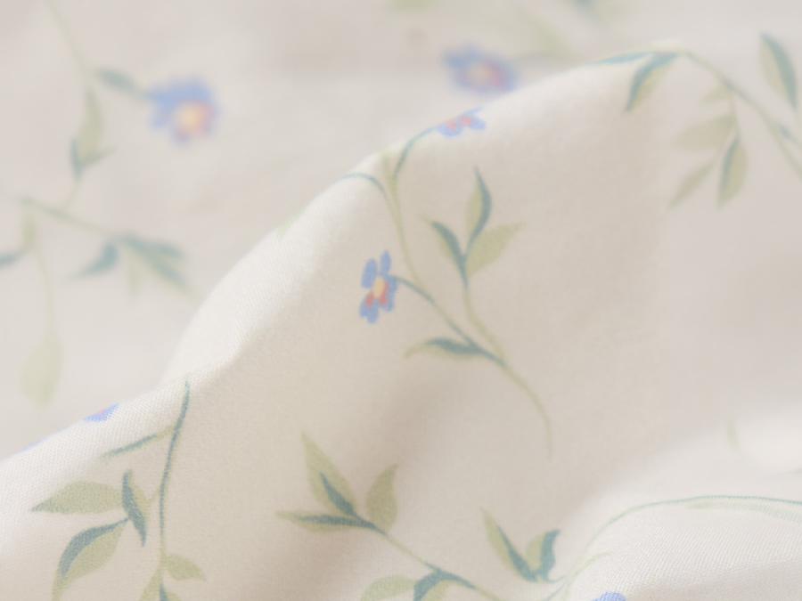 Spring Sprig Floral Cotton Fabric Detail