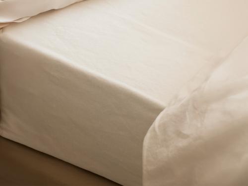 Pearl Linen Blend Fitted Sheet Styled Bedroom Setting