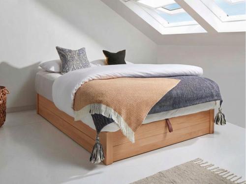 Ottoman Bed Space Saver No Headboard Beech