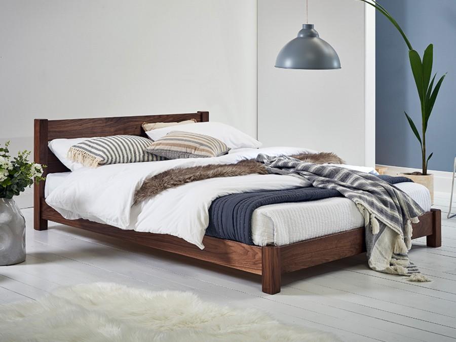 Low Tokyo Bed
