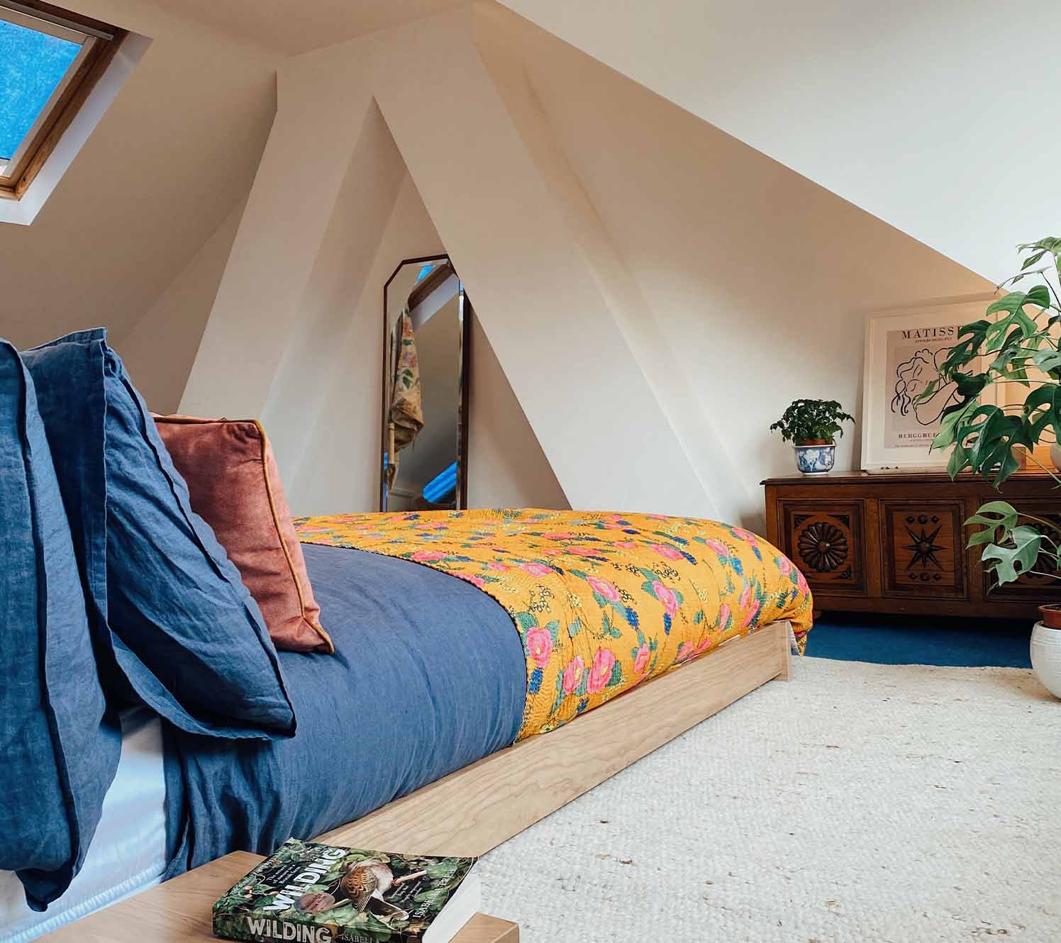 Luxury bedding for master bedroom decor ideas